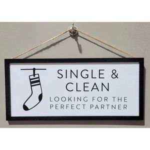Laundry Room SINGLE & CLEAN Black & White Home Decor Wall Sign 12" x 5.5"